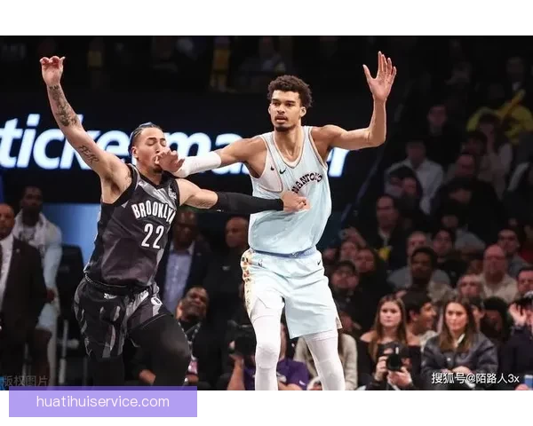 马刺主帅透露文班脚踝有些不适 赛后将冰敷情况不严重