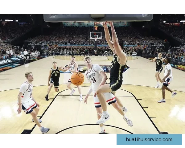 卫冕冠军遭准绝杀托马斯错失反超NCAA再现惊天奇迹